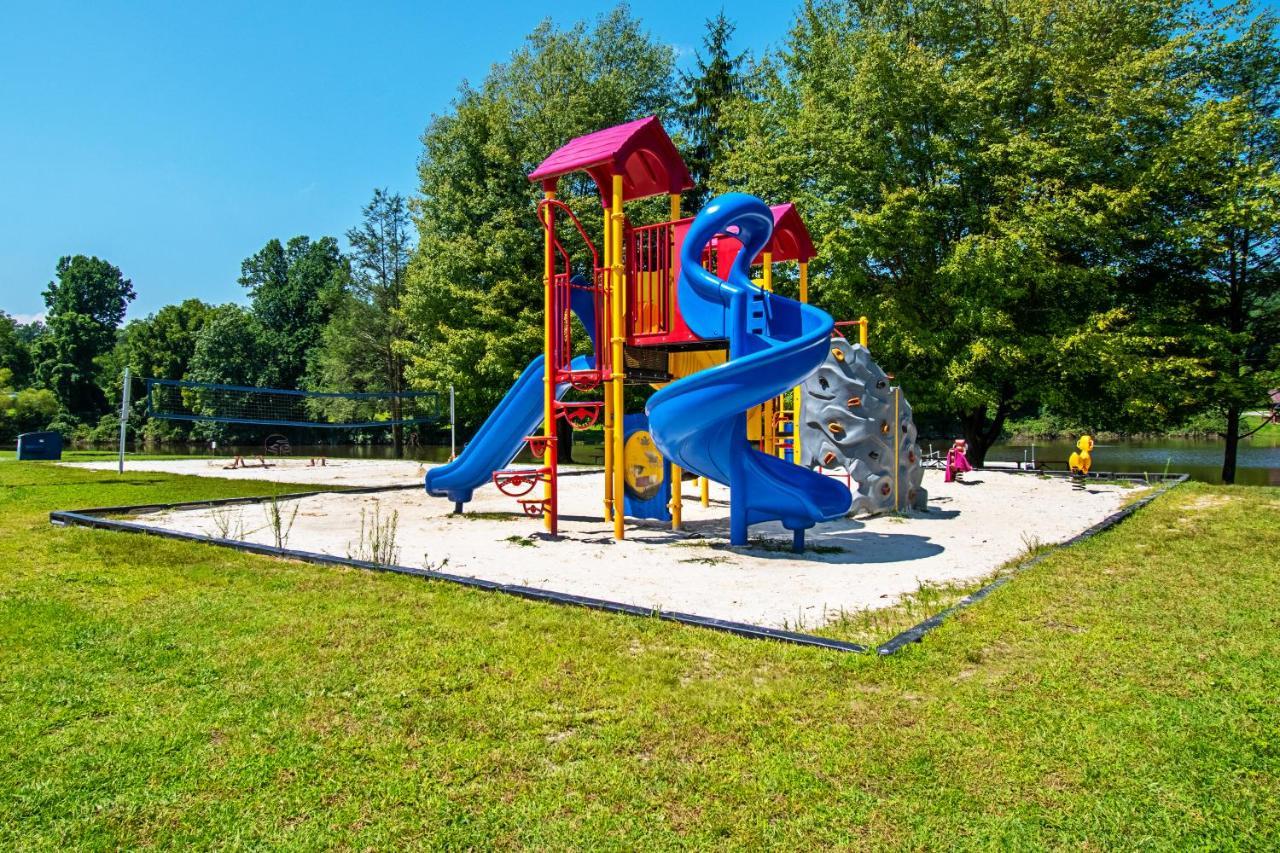 Hershey Camping Resort Loft Park Model 7 Mount Wilson Екстериор снимка